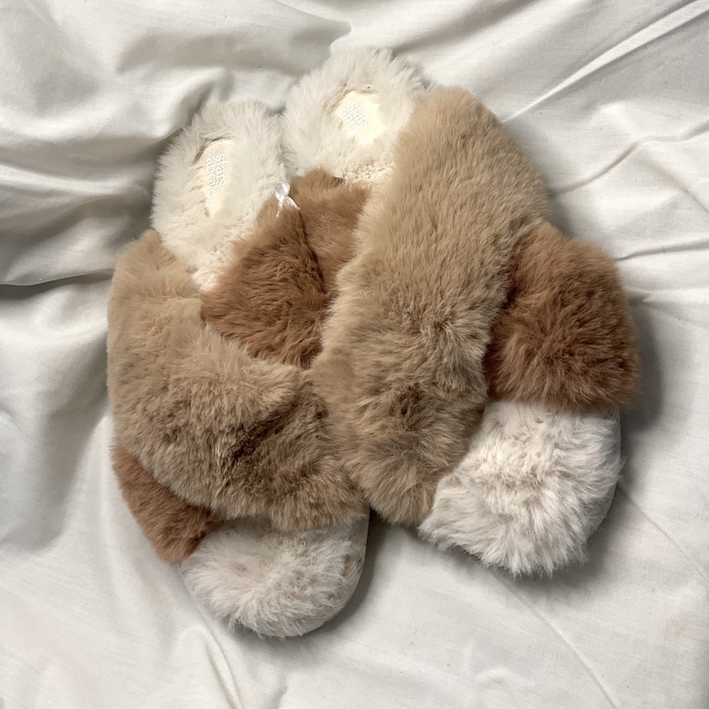 Women’s Slippers